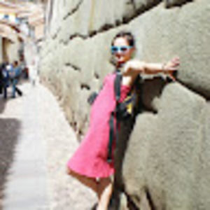 Meet your Posher, Elizabeth